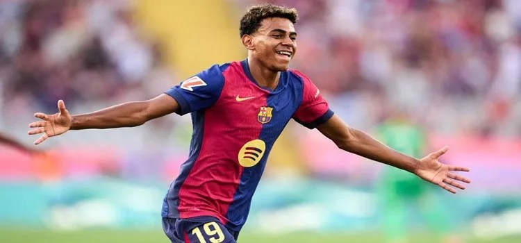 Lamine Yamal Menjadi Pemain Sepak Bola Terbaik di Usia 21 Tahun?