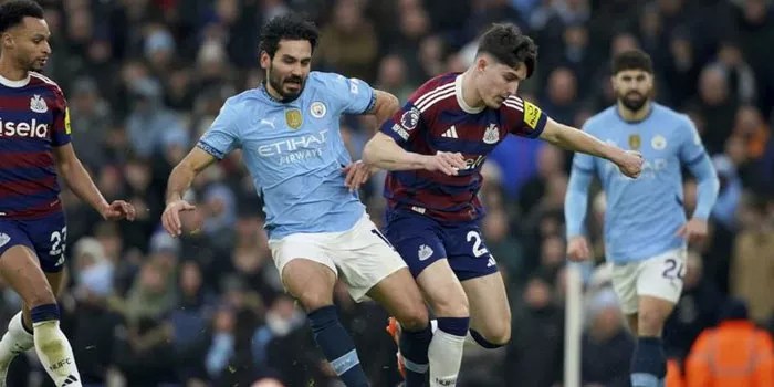 Omar Marmoush Cetak Hattrick Spesial, Ederson Ukir Rekor Assist