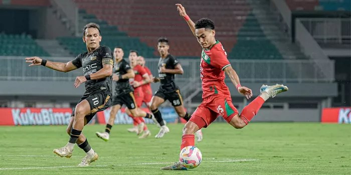 Paul Munster Sebut Persebaya Kalah Kualitas dari Para Pemain Dewa United