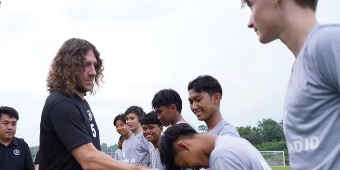 Carles Puyol Saksikan 11 Pemain Timnas Muda Indonesia Beraksi di Bali