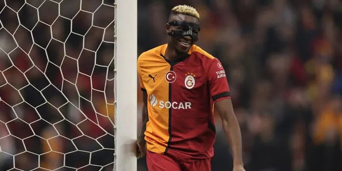 Victor Osimhen Tanggapi Rumor Transfer di Manchester United