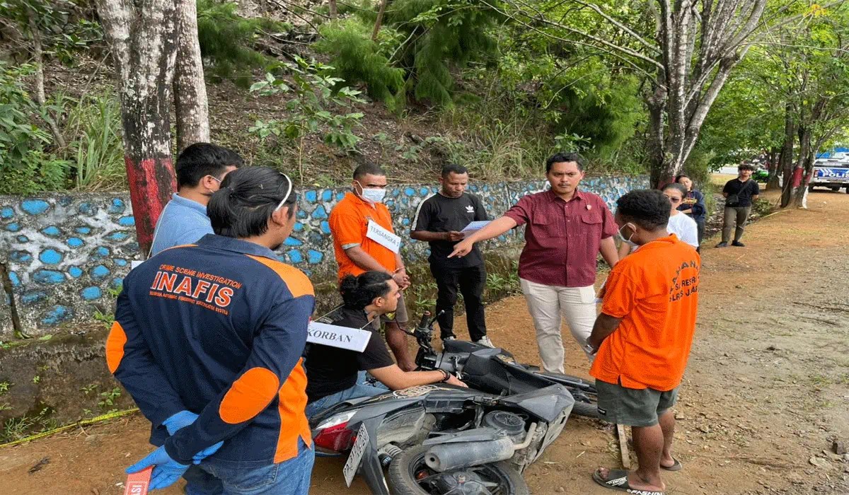 Sadis! Pria Gasak HP Korban Kecelakaan, Begal Nekat Lompat Ke Sungai