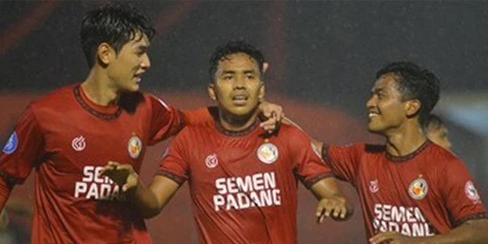 Liga 1 2024-2025: Semen Padang 1-1 PSM