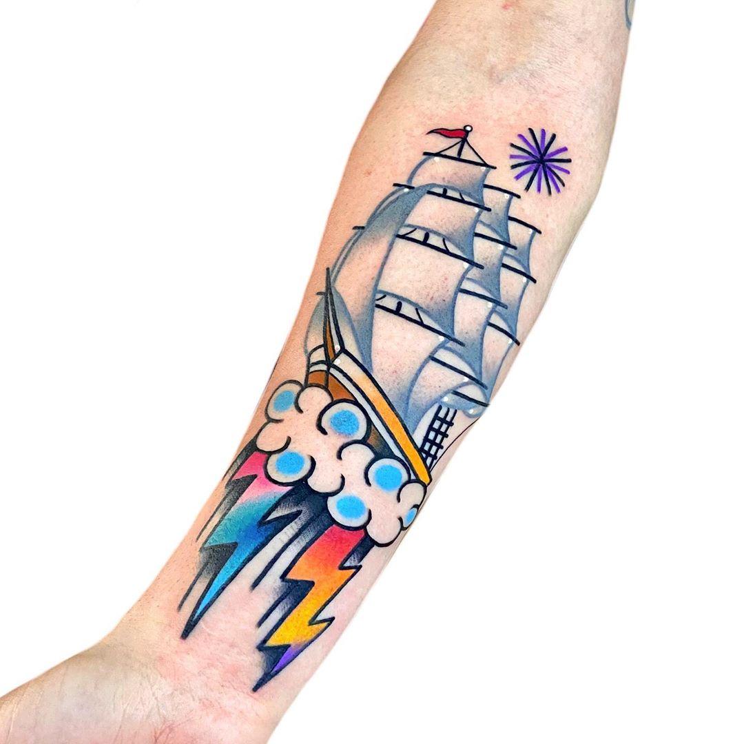 Colorful Ship By @Pablo_De_Tattoolifestyle - Tattoogrid.net 1080_x_1080_jpg