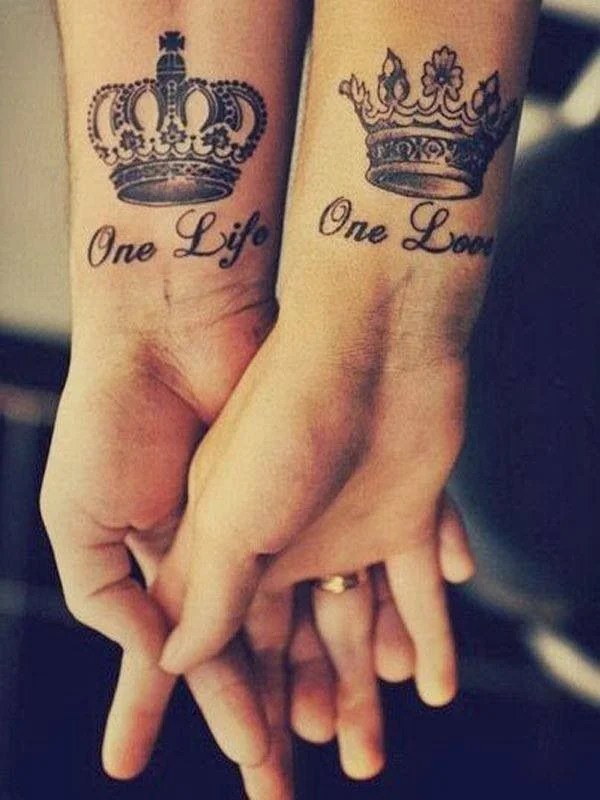 20+ Incroyable Roi Et La Reine Tattoos - It's Easy If You Do It Smart 800_x_600_jpg