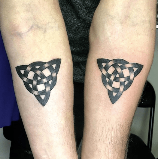 Beautiful Mom Tattoos To Appreciate Your Mother - Tattoo Stylist 528_x_526_png