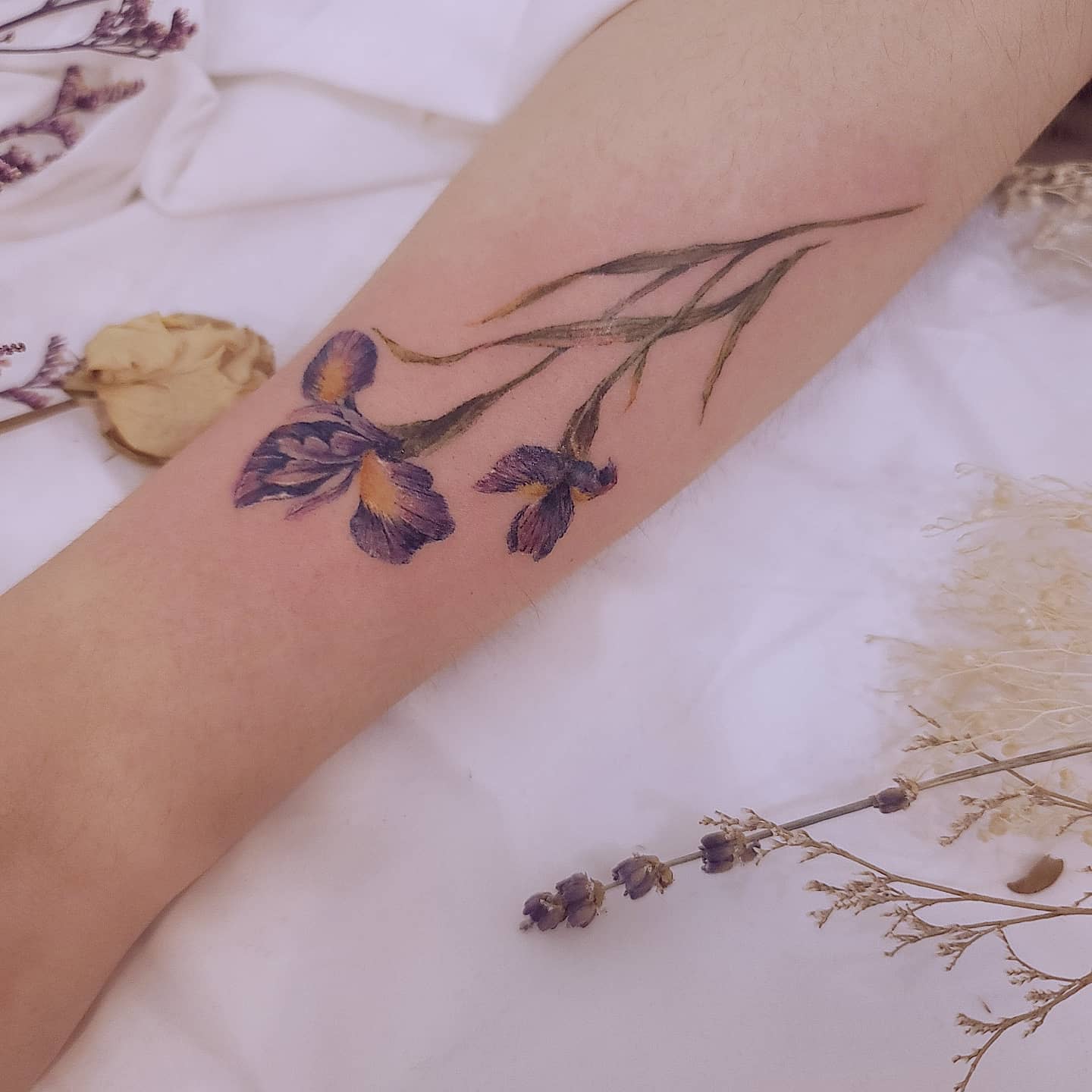 Iris Flower Tattoos: Meanings & Designs To Accessorize - Tattooswin 1440_x_1440_jpg