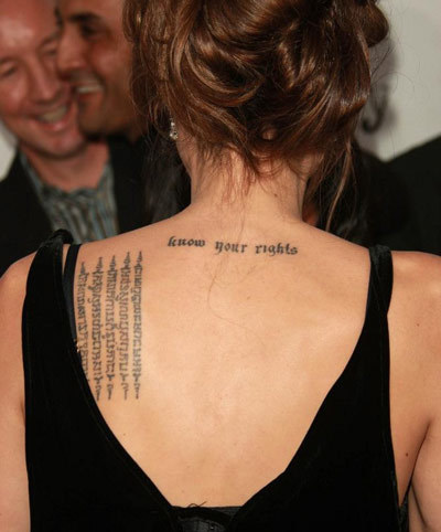 I Tattoo Di Angelina Jolie – Tatuaggipiercing.it 482_x_400_jpg