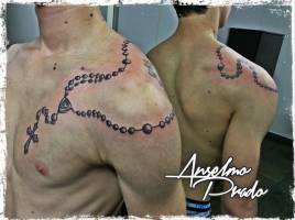 Tatuajes En El Pecho 200_x_268_jpg