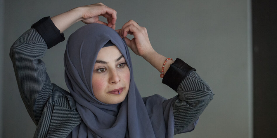 20 Jahre Kopftuchstreit In Deutschland Ein Tuch Das Fremd Macht Taz De