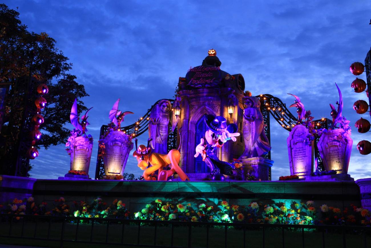 10月三連休のディズニーランドは大混雑！最終日、体育の日の混雑状況レポート | TDRハック