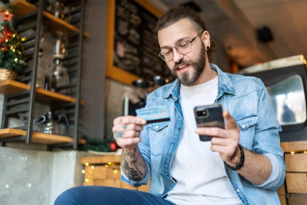 Why Buying Tech Online Is Smarter Than Ever Before?