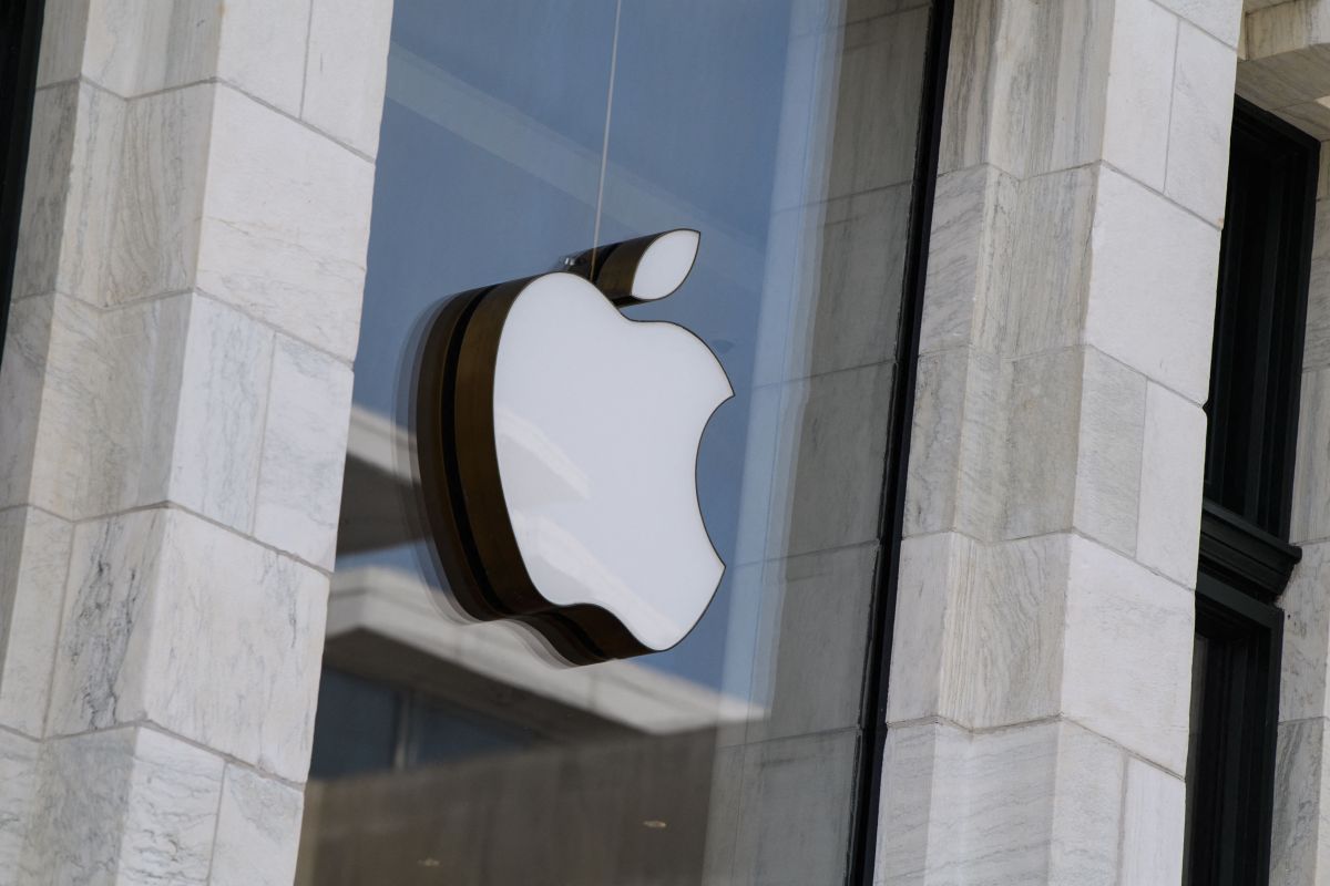 يقال إن شركة Apple ستطلق جهازًا لوحيًا منزليًا ذكيًا مثبتًا على الحائط في عام 2025 – ونعم، يعمل بالذكاء الاصطناعي يقال إن شركة Apple ستطلق جهازًا لوحيًا منزليًا ذكيًا مثبتًا على الحائط في عام 2025 – ونعم، يعمل بالذكاء الاصطناعي