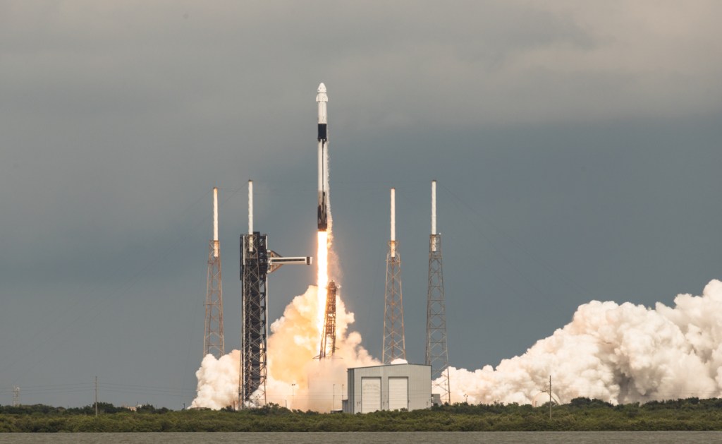SpaceX gets a green light to more than double its Florida launches