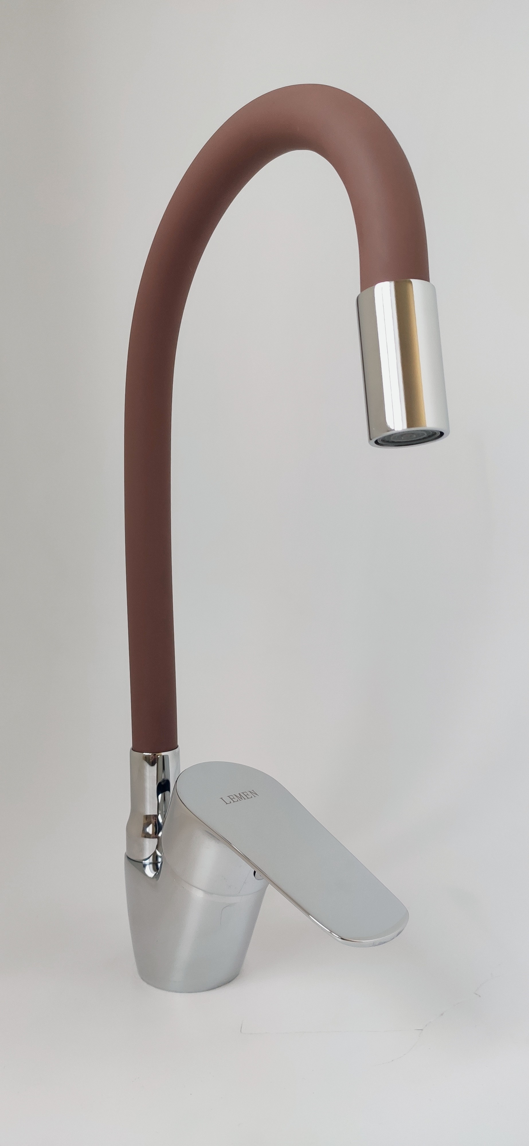 Кто производитель смесителей Lemen