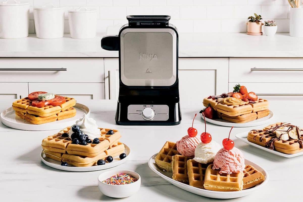Best kitchen gifts: Ninja Pro Waffle Maker
