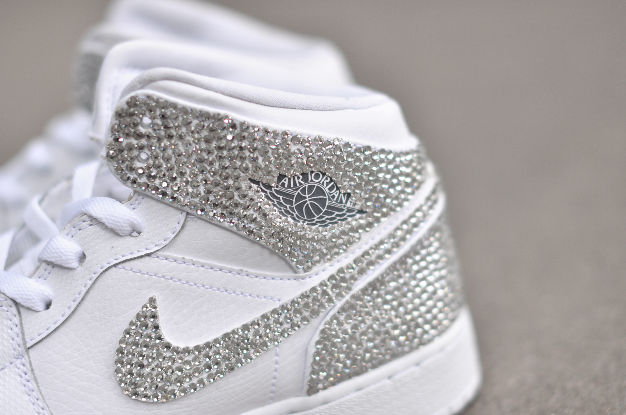 Air Jordan 1 Mid Swarovski The Remade