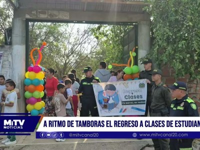 La Escuela Villa Paraguay en Aguachica dio una cálida bienvenida a más de cien niños