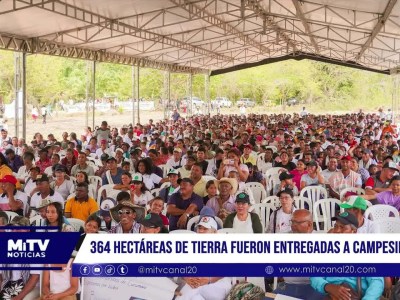 364 hectáreas de tierra fueron entregadas a campesinos