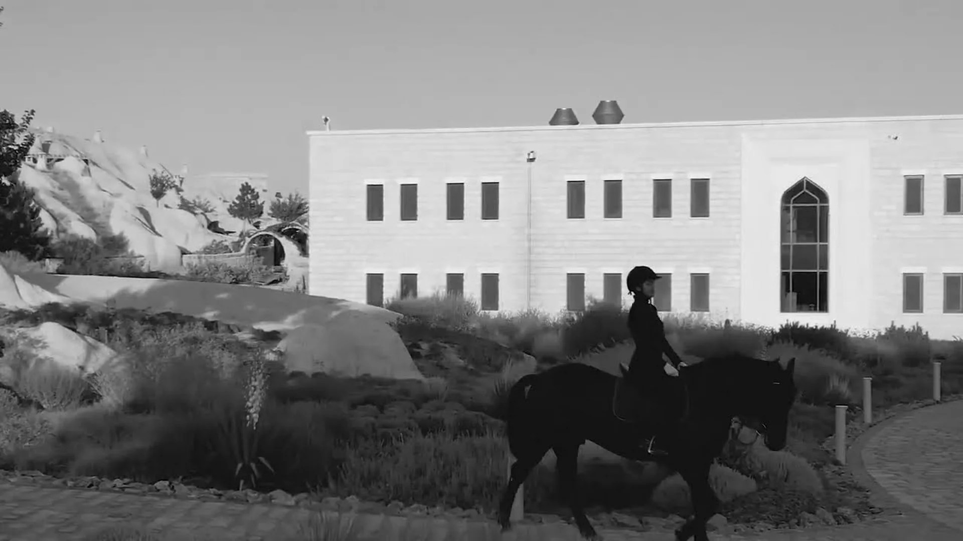 A Posh Horseback Retreat
