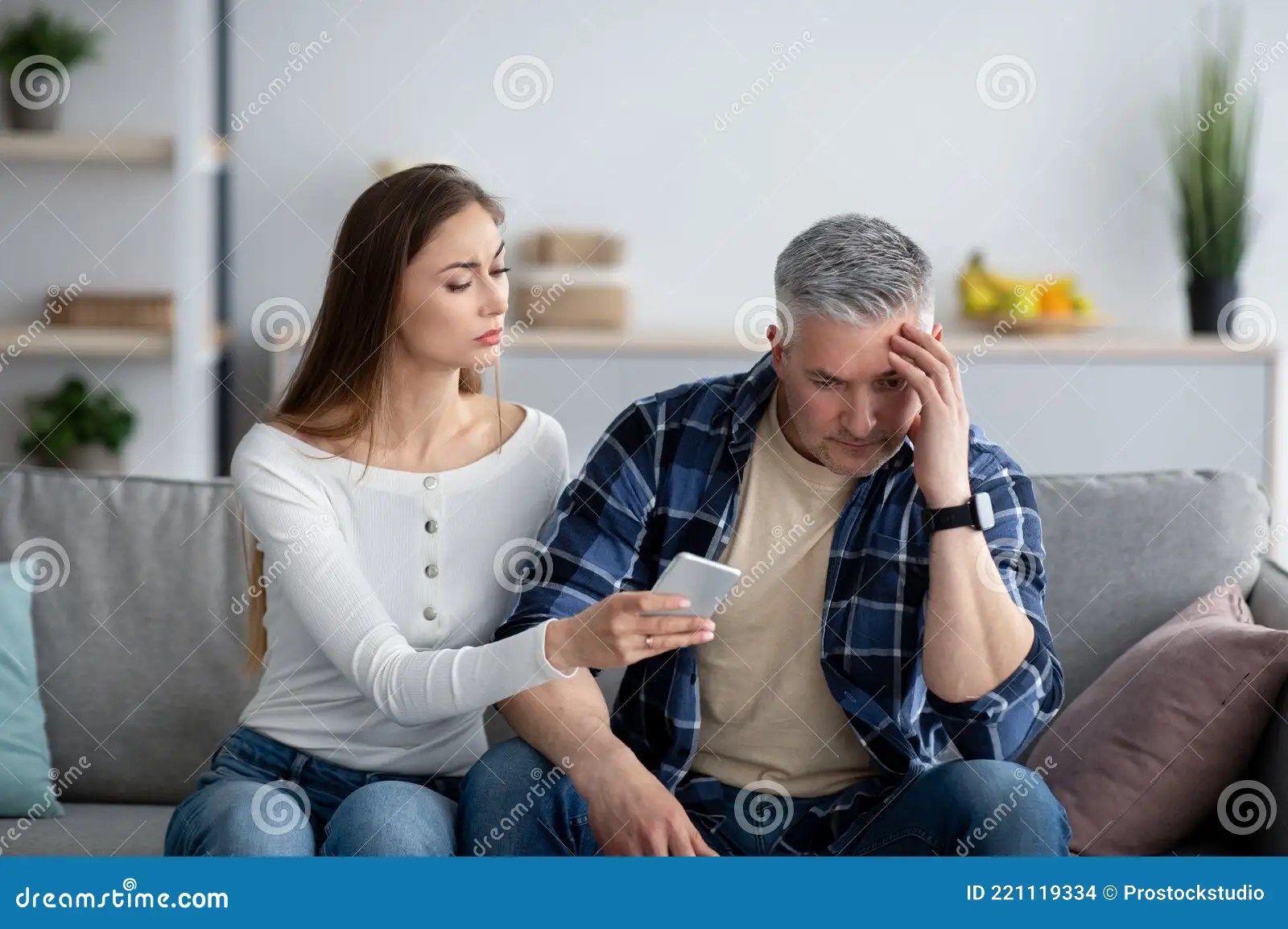 Icomsex Signs your husband misses his affair partner -  tanach-tashach.m-yehuda.org.il