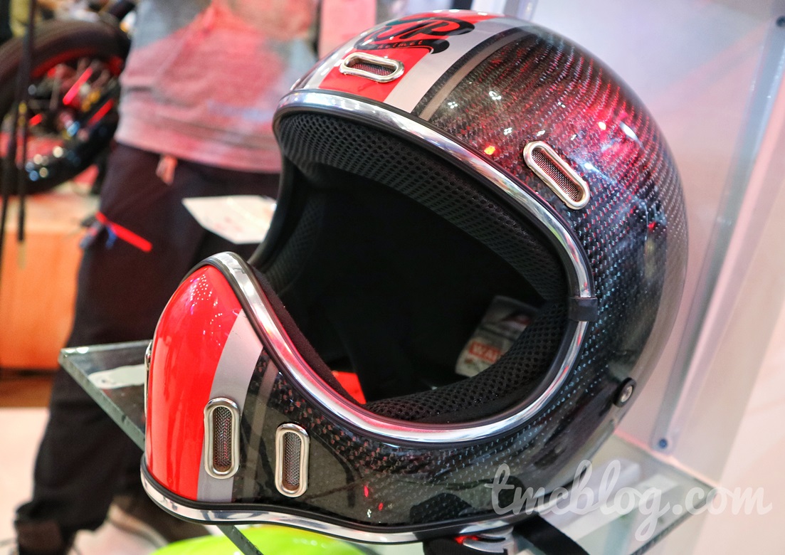 Helm jadul JP Retro &lsquo;Cakil&rsquo; berbahan carbon fiber super enteng! -  tmcblog.com