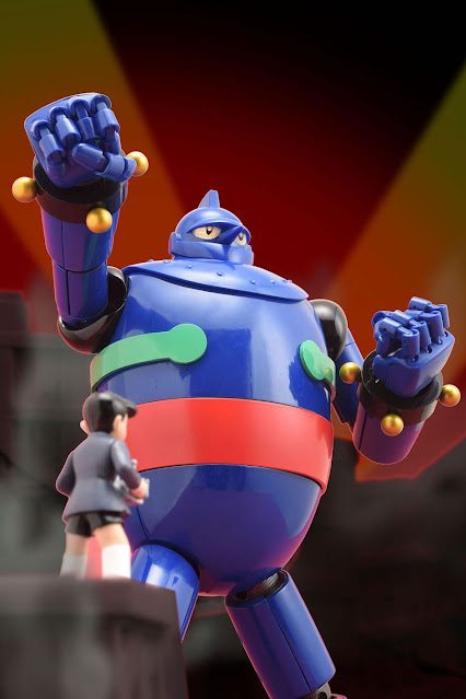 Evolution Toy Tetsujin 28-go Super Metal Action Tetsujin 28 12.69″ (32cm) Robot Action Figure Evolution Toy Tetsujin 28-go Super Metal Action Tetsujin 28 12.69″ (32cm) Robot Action Figure