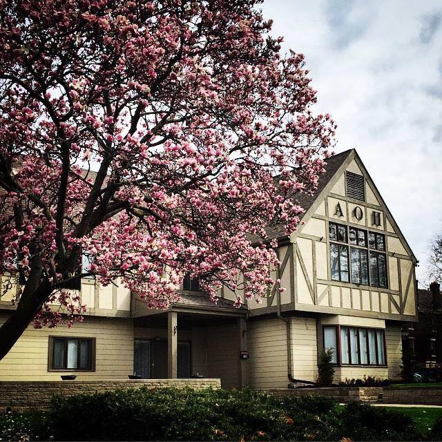 Top 32+ Stock Photos spring house on the park photos Excellent