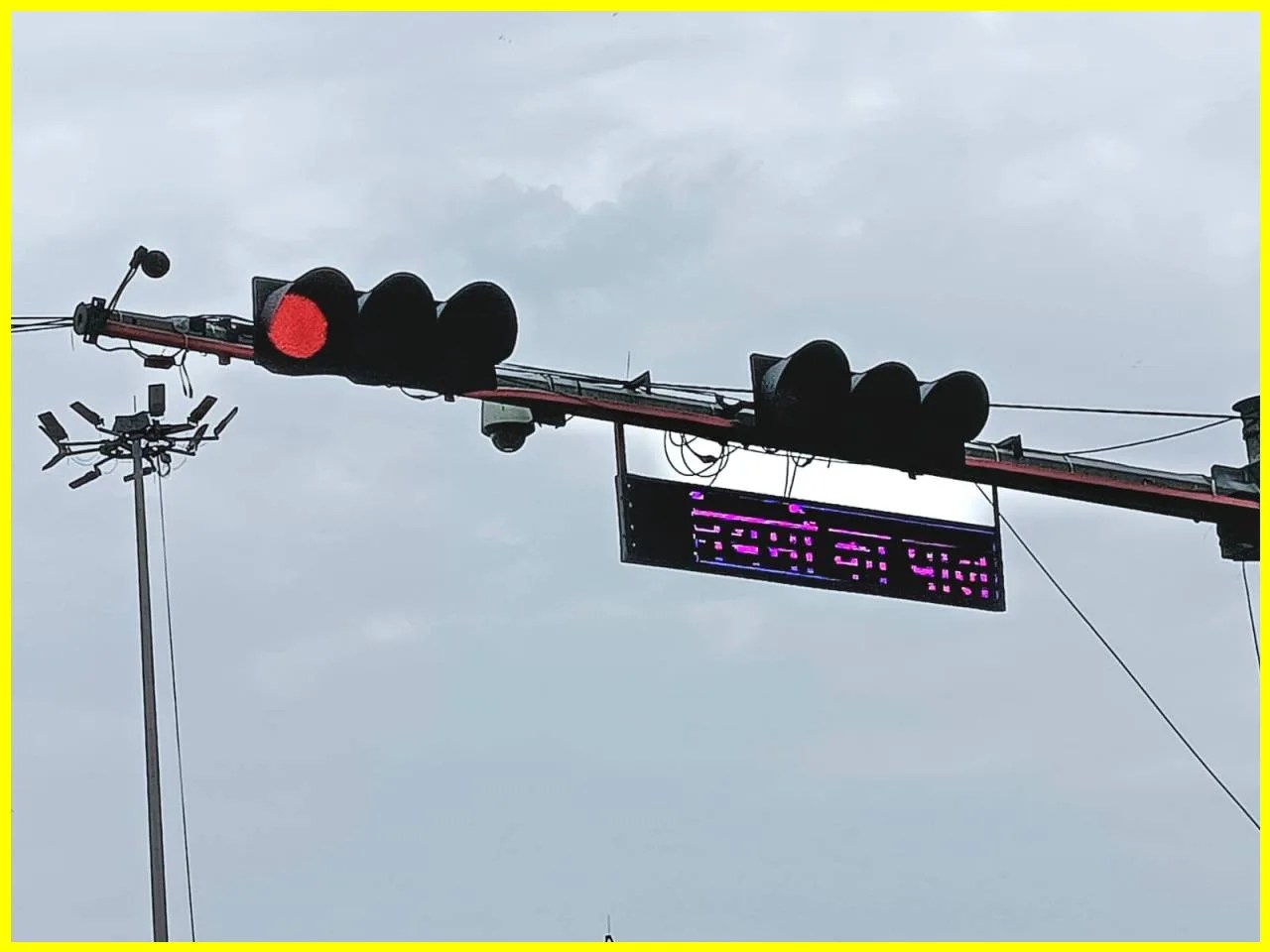 Jaipur to Get AI-Powered Traffic Signals; Fixed Timers Set to Be Replaced After Successful Trial | Udaipur Kiran Jaipur to Get AI-Powered Traffic Signals; Fixed Timers Set to Be Replaced After Successful Trial | Udaipur Kiran