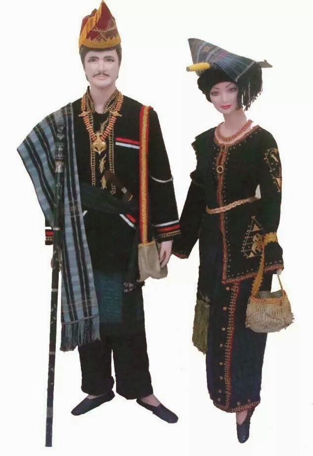 Busana / Pakaian Adat Pakpak – UKSU-ITB