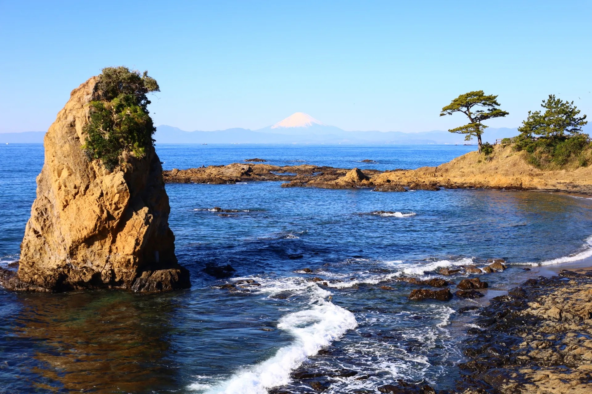 美しい湘南の海を望める贅沢な別荘「UMITO南葉山」 | UMITO