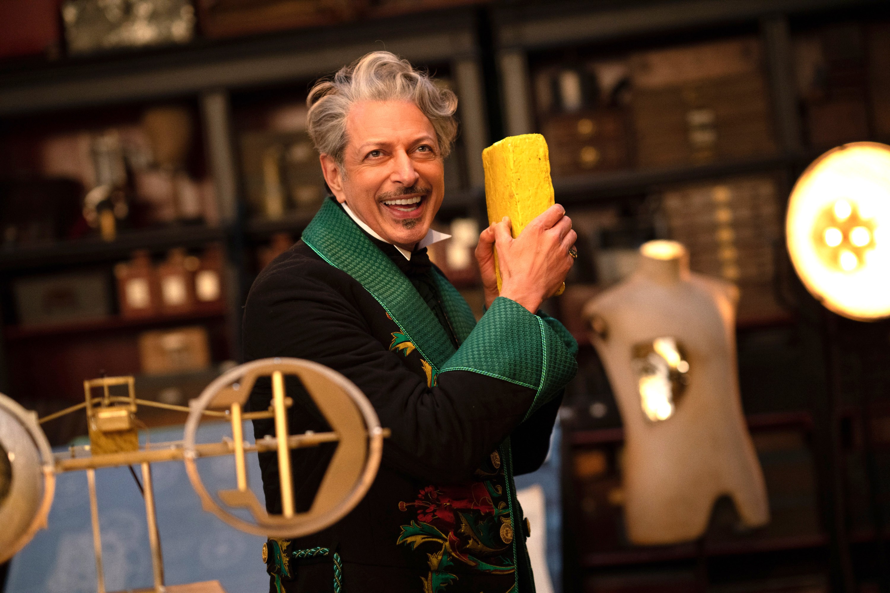 Jeff Goldblum ‘Stopped Eating Meat’ After Grappling with Themes of Animal Cruelty in ‘Wicked: For Good’: ‘It’s Changed Me’