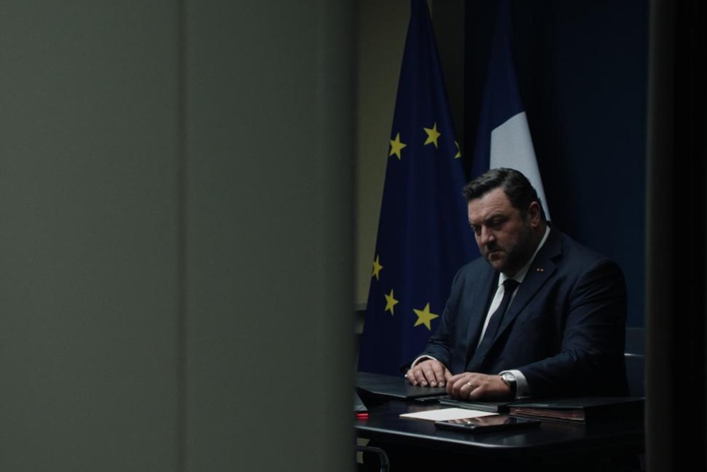 ‘Jupiter’ Review: A Claustrophobic Study of a Nuclear-Escalation Nightmare That Feels Too Small for the Big Screen ‘Jupiter’ Review: A Claustrophobic Study of a Nuclear-Escalation Nightmare That Feels Too Small for the Big Screen