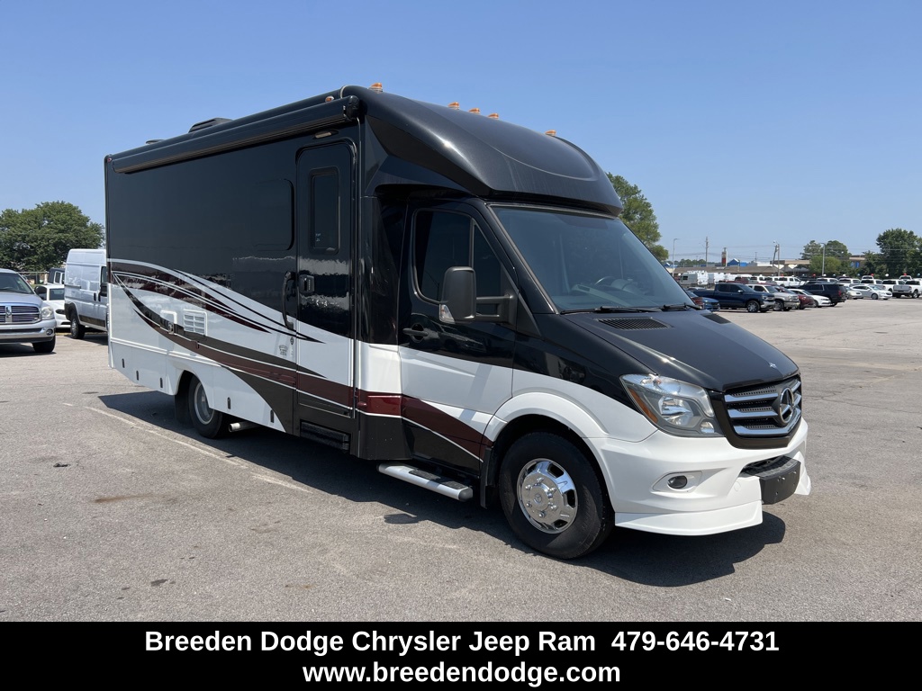 Pre-Owned 2015 Mercedes-Benz Villago Renegade Villagio 25HAB Base 2D Standard Cab in Fort Smith F9620998 | Breeden Dodge Chrysler Jeep RAM Renegade villagio
