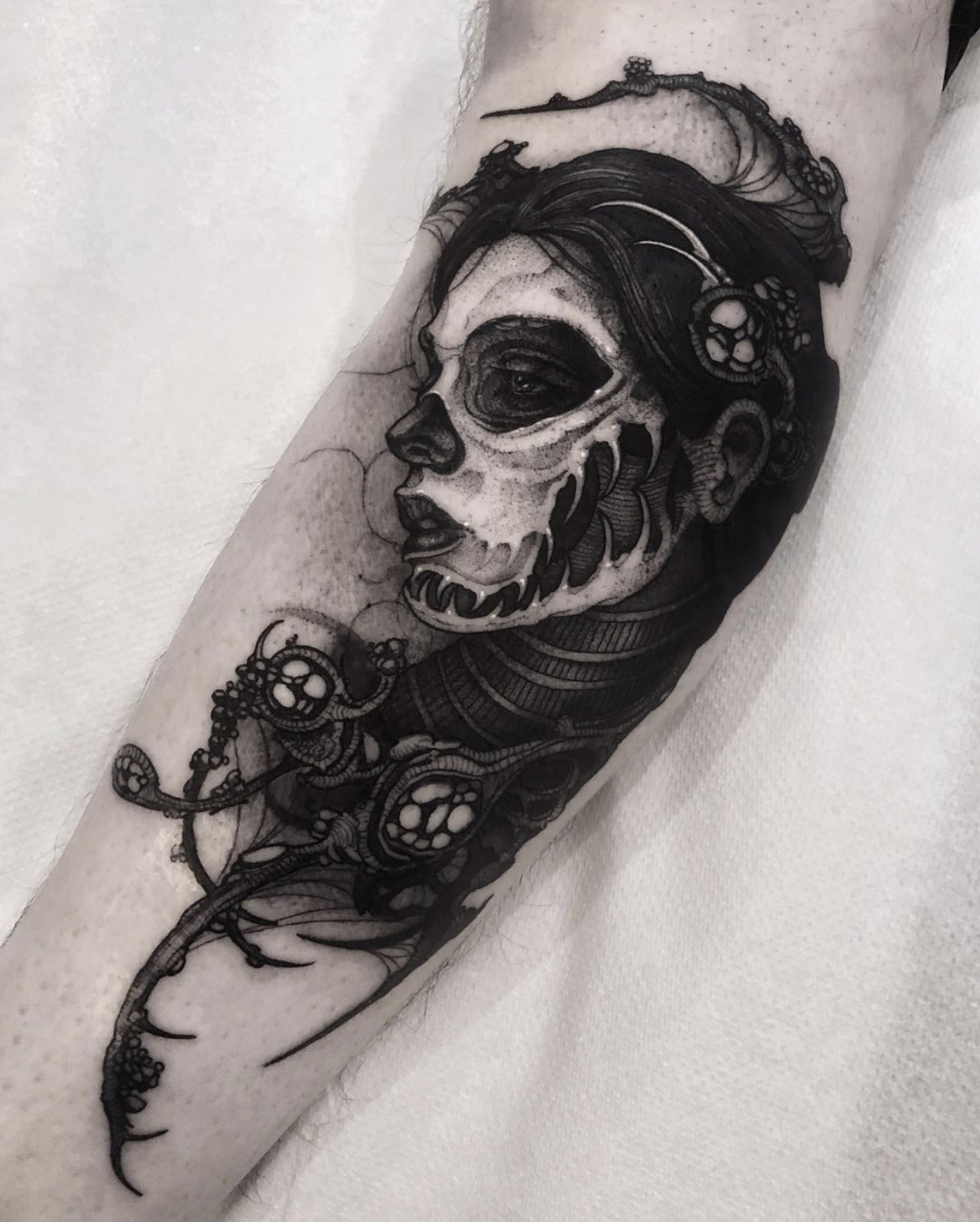 Intervista Al Tatuatore Blackwork Francesco Bianco - I-D 1549_x_1242_jpg