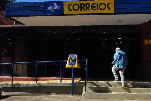 Violência no Rio, Correios
