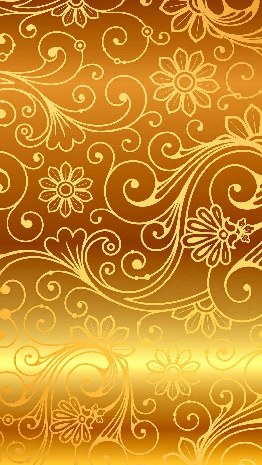 Wallpaper with gold design