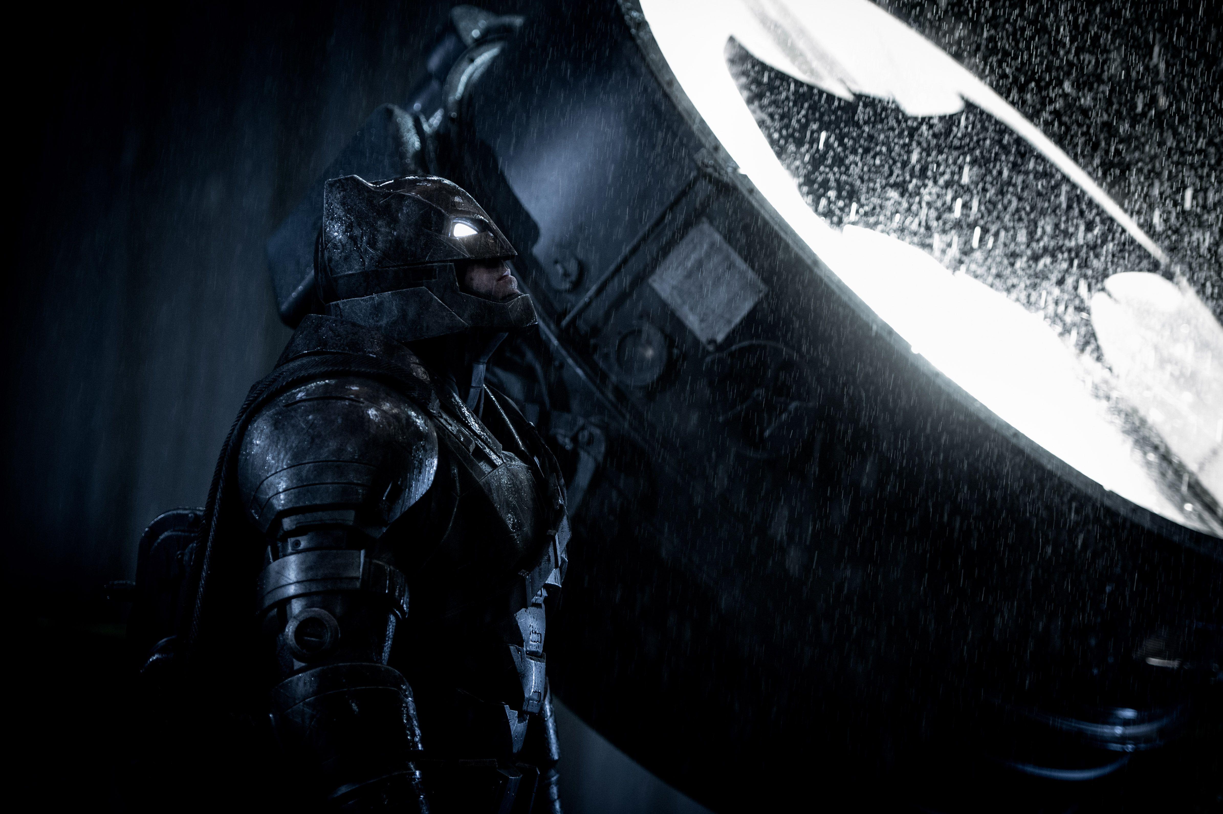 Batman V Superman 4k Wallpapers Top Free Batman V Superman 4k Backgrounds Wallpaperaccess