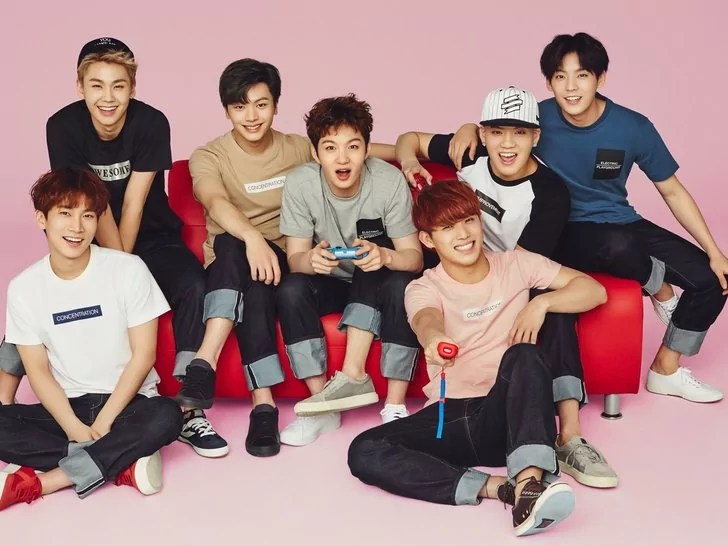 Ada EXO-L dan ARMY, ini Deretan Nama Fandom Group K-Pop! - Woop.id