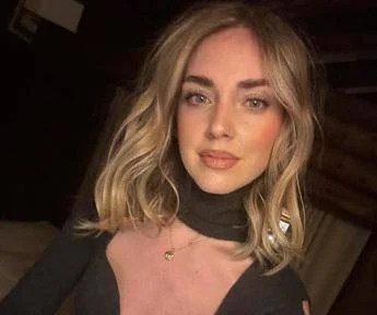 CHIARA FERRAGNI CHIUDE IL NEGOZIO A MILANO?