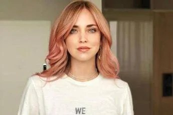 Chiara Ferragni dona 200.000 euro alla Caritas nell’ambito dell’accordo con Codacons