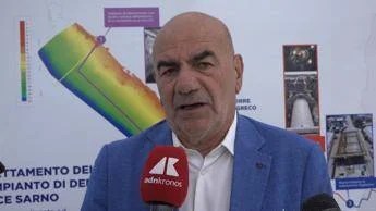 Quando il collettore “miracolo” da Torre del Greco a Torre Annunziata diventa la nuova star del mare pulito, peccato che nessuno lo abbia chiesto Quando il collettore “miracolo” da Torre del Greco a Torre Annunziata diventa la nuova star del mare pulito, peccato che nessuno lo abbia chiesto