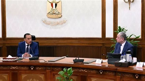 مدبولي يتابع استعدادات بدء تنفيذ مشروعات المرحلة الثانية من مبادرة «حياة كريمة» مدبولي يتابع استعدادات بدء تنفيذ مشروعات المرحلة الثانية من مبادرة «حياة كريمة»