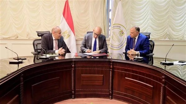 وزير «التعليم» يعتمد نتيجة امتحانات الدور الثاني لشهادة الثانوية العامة وزير «التعليم» يعتمد نتيجة امتحانات الدور الثاني لشهادة الثانوية العامة