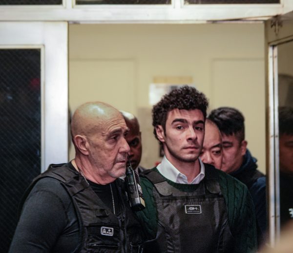 Luigi Mangione’s Lawyers Ask Judge to Remove Shackles and Bulletproof Vest