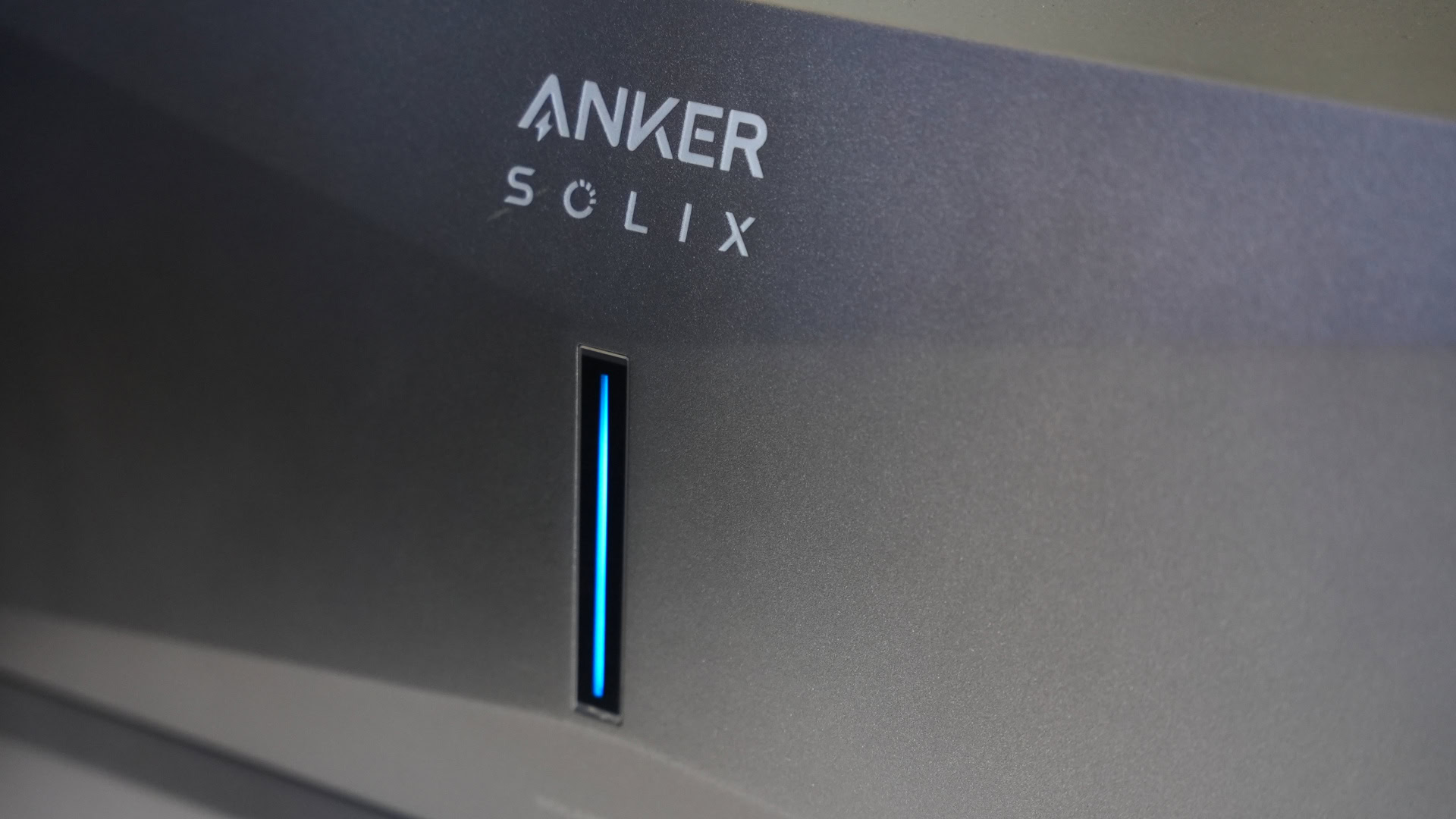 Anker SOLIX E10 Whole Home Backup System Power Module light Anker SOLIX E10 Whole Home Backup System Power Module light