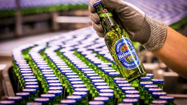 Heineken Licenzia 8 Mila Dipendenti 338_x_600_jpg