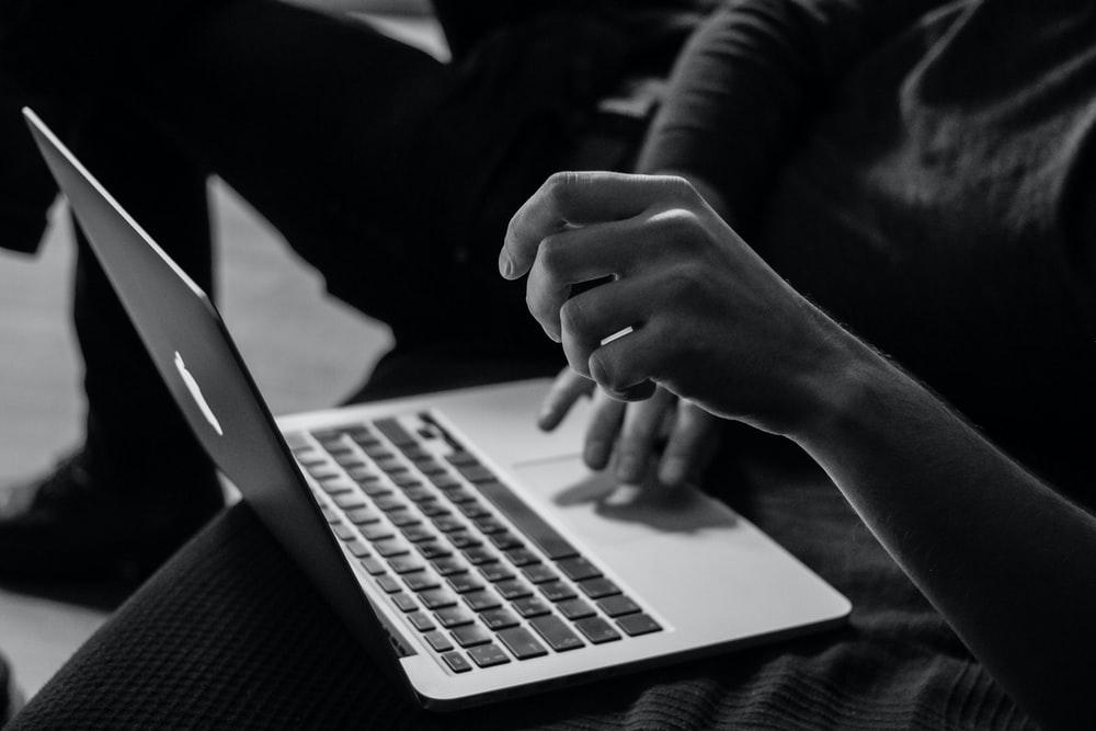 Lavorare Da Casa: Come Fare, Pregi E Difetti 667_x_1000_jpg