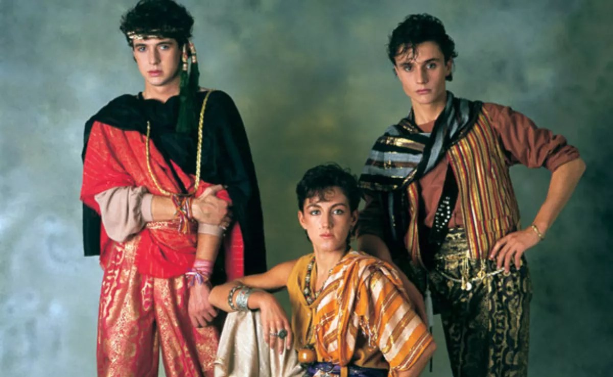 ‘Cruz de Navajas’: Mecano’s Renowned Song Inspired by a Crime in Tenerife