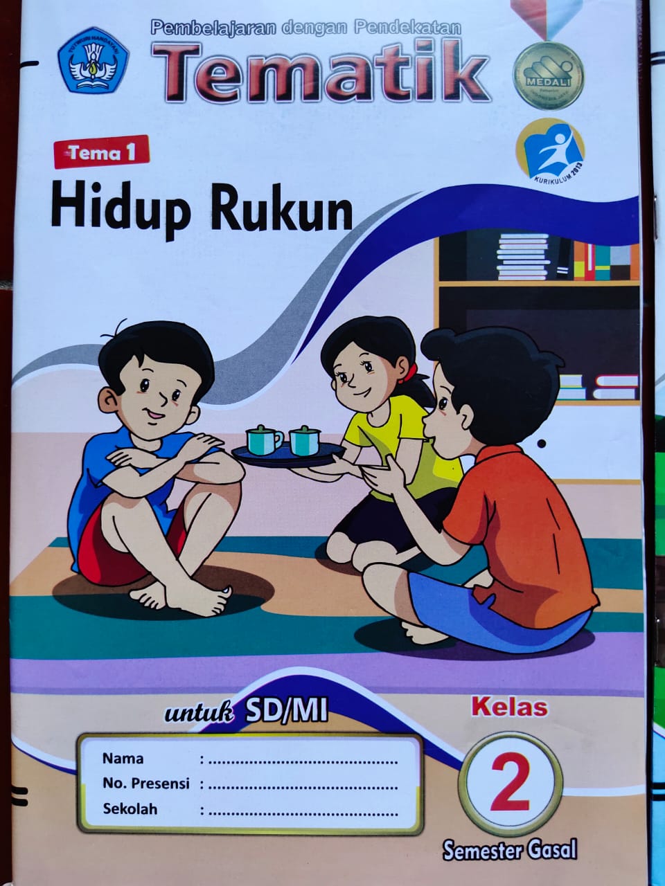 Distributor/Supplier/Jual LKS SD K13 Tematik Merk Medali Kelas 2 Tema 1  Semester 1 - Best Choice Book Store